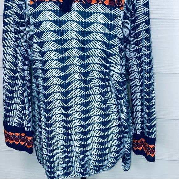 Lucky Brand boho embroidered tassel tie neck top, size large - Picture 4 of 11